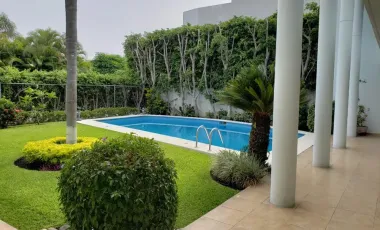 Jiutepec Sumiya Se Vende Casa 4 Amplias Recámaras ( 3 De Ellas Con Vista Al Lago )