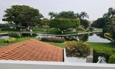 Jiutepec Sumiya Se Vende Casa 4 Amplias Recámaras ( 3 De Ellas Con Vista Al Lago )