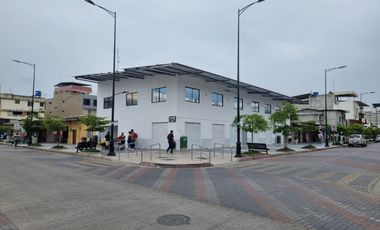 LOCAL COMERCIAL EN RENTA EN CENTRO DE MACHALA