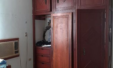 HERMOSA CASA DE RENTA EN ESMERALDAS CON LOCAL COMERCIAL SI LO DESEA  $ 400 CASA  $ 400 LOCAL