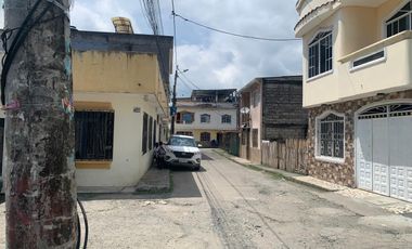 GRATIS .. CASA GRANDE EN LA TOLITA 1 . DE VENTA O ARRIENDO .. MUY COMODO PARA VIVIR UNA FAMIALIA Y SU SUEGRA .. LA COMODIDAD SE SIENTE