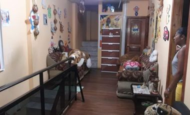 GRATIS .. CASA GRANDE EN LA TOLITA 1 . DE VENTA O ARRIENDO .. MUY COMODO PARA VIVIR UNA FAMIALIA Y SU SUEGRA .. LA COMODIDAD SE SIENTE