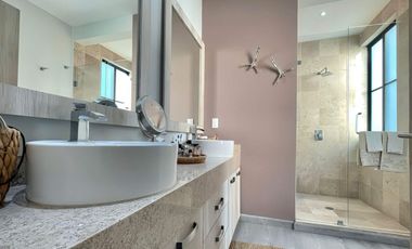 Penthouse con Jacuzzi, amueblado y equipado, venta, La Lejona, San Miguel de Allende.