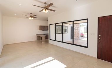 Casa en venta de 1 piso y 2 recámaras en Chichí Suárez Mérida - Preventa 12 meses