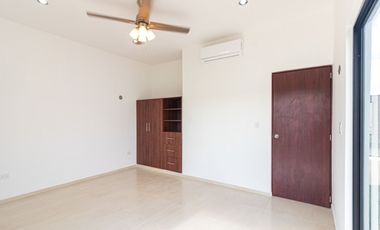Casa en venta de 1 piso y 2 recámaras en Chichí Suárez Mérida - Preventa 12 meses