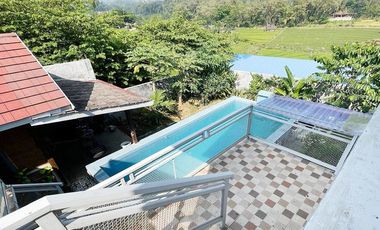 Jual Rumah Mewah di Puncak Trawas Mojokerto Dekat Alun-Alun Trawas, Rustic Market