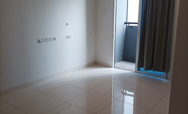 Dijual / Disewakan Apartemen Roseville Soho BSD City Tangerang Selatan Semi Furnished Bagus Nyaman Strategis