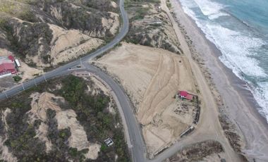 Terreno frente al mar de Venta en Manta zona sur