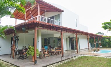 VENDO CASA EN LA MORADA CALI VALLE DEL CAUCA