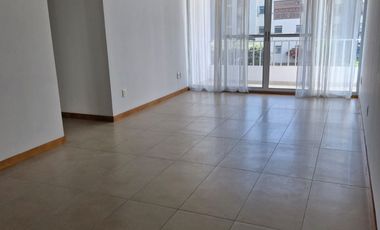 SE VENDE APARTAMENTO DE 3 HABITACION