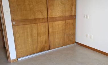 SE VENDE APARTAMENTO DE 3 HABITACION