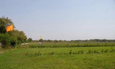 GRAN OPORTUNIDAD PARA CONSTRUIR TU CASA CAMPESTRE A 15 MIN GIRARDOT
