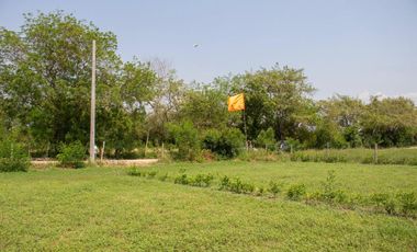 GRAN OPORTUNIDAD PARA CONSTRUIR TU CASA CAMPESTRE A 15 MIN GIRARDOT