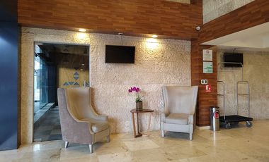 Renta oficina amplia en Santa Fe, con sala de juntas y 10 lugares de estacionamiento. !MANTENIMIENTO INCLUIDO!