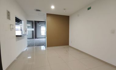 Renta oficina amplia en Santa Fe, con sala de juntas y 10 lugares de estacionamiento. !MANTENIMIENTO INCLUIDO!