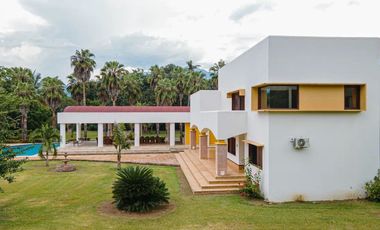 ALQUILER DE LINDA FINCA LAS OLAS LLAMANOS AL3046821646 TOTAL PRIVACIDAD!