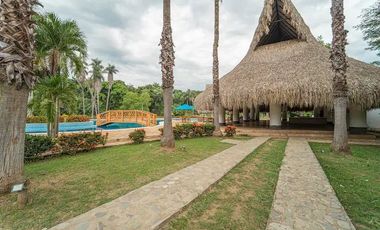 ALQUILER DE LINDA FINCA LAS OLAS LLAMANOS AL3046821646 TOTAL PRIVACIDAD!