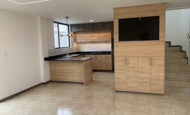 Venta casa Calderon a estrenar cerca del CC Coral, dos plantas