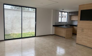 Venta casa Calderon a estrenar cerca del CC Coral, dos plantas