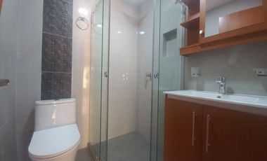 CASA CON 1 LOCAL Y 2 DEPARTAMENTOS EN VENTA POR ESTRENAR SECTOR TOTORACOCHA