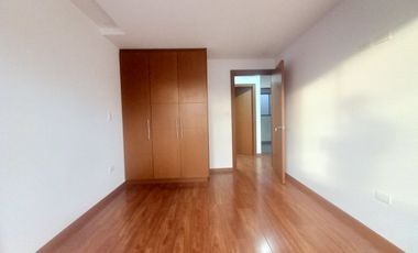 CASA CON 1 LOCAL Y 2 DEPARTAMENTOS EN VENTA POR ESTRENAR SECTOR TOTORACOCHA