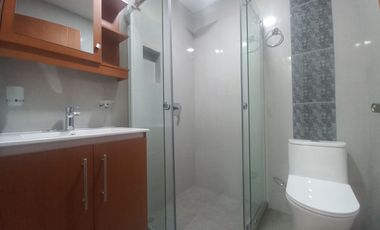 CASA CON 1 LOCAL Y 2 DEPARTAMENTOS EN VENTA POR ESTRENAR SECTOR TOTORACOCHA