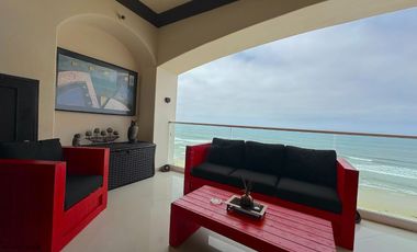 CONDOMINIO EN VENTA FRENTE AL MAR