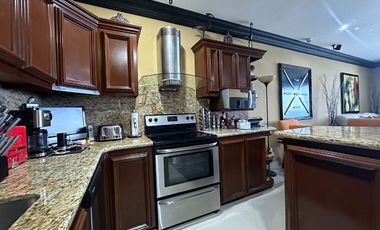 CONDOMINIO EN VENTA FRENTE AL MAR