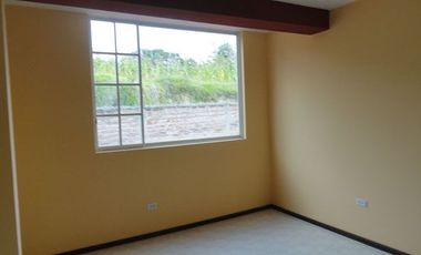 Casa de venta en Otavalo en ciudadela Los Lagos