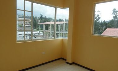 Casa de venta en Otavalo en ciudadela Los Lagos