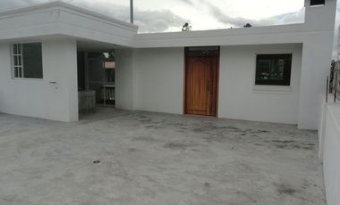 Casa de venta en Otavalo en ciudadela Los Lagos