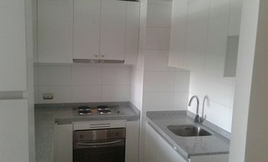 ARRIENDO  amplio dep 2D2B con opción a estac y bodega