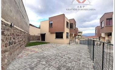 SE VENDE LINDA CASA SECTOR CONOCOTO - VALLE DE LOS CHILLOS