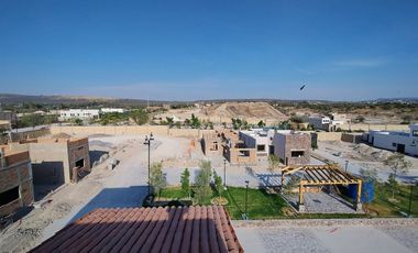 Casa de una planta, 2 recámaras, lote 300 m2, Magnolia, San Miguel de Allende