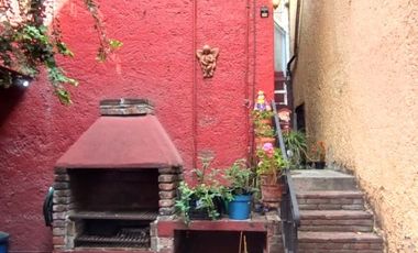 CASA  EN VENTA, CALLE 5 DE FEBRERO, COLONIA ÁLAMOS.  CDMX.