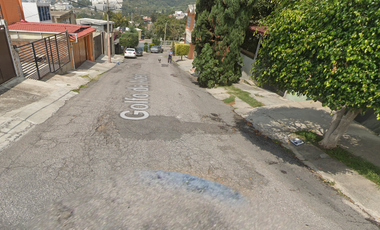 GRAN OPORTUNIDAD CASA ADJUDICADA EN  LOMAS LINDAS