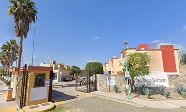 CASA EN SAN ISIDRO SAN JUAN DEL RÌO QRO.