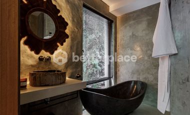 Luxurious Jungle Retreat Exquisite Villa for Lease in Ubud