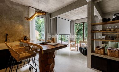 Luxurious Jungle Retreat Exquisite Villa for Lease in Ubud