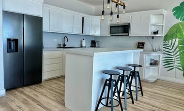 Condominio Moderno Frente al Mar en VENTA