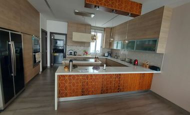 Samborondon, Se renta hermoso departamento 3 dormitorios amoblado con vista al rio