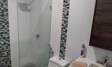 Samborondon, Se renta hermoso departamento 3 dormitorios amoblado con vista al rio