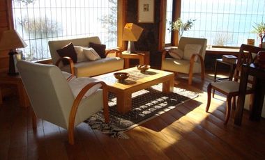 Casa Orilla de Lago con piscina, Capacidad para 12 personas