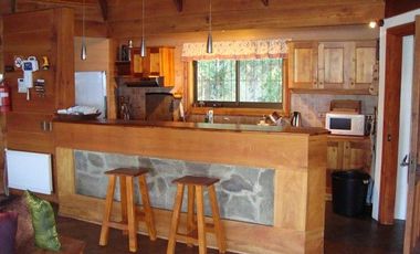 Casa Orilla de Lago con piscina, Capacidad para 12 personas