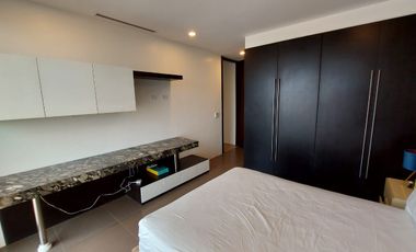 Samborondon, Renta de Hermoso Pent - House de 3 Dorm Amoblada en Edificio Moderno