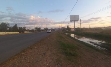 TERRENO COMERCIAL EN VENTA EN BLVD JUAN PABLO II