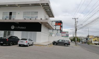 VENTA LOCAL COMERCIAL EN PLAZA MISIONES, JURIQUILLA.