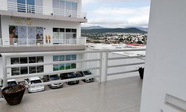 VENTA LOCAL COMERCIAL EN PLAZA MISIONES, JURIQUILLA.