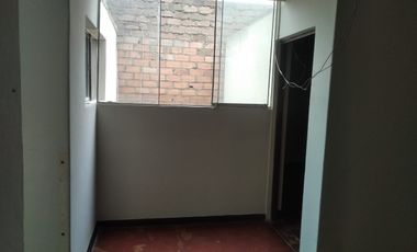 VENTA DUPLEX POR BALCONCILLO LA VICTORIA