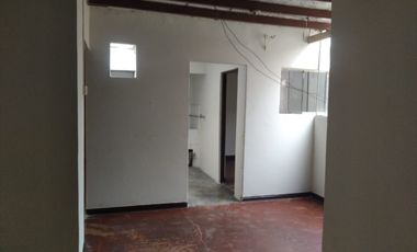 VENTA DUPLEX POR BALCONCILLO LA VICTORIA